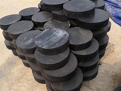 嘉祥县板式橡胶支座由若干层橡胶片与薄钢板经加压硫化